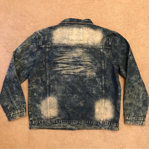 Trucker Denim Jacket Adult Size XL Blue Distressed Acid Wash Hand Crafted Mens - Picture 3 of 11